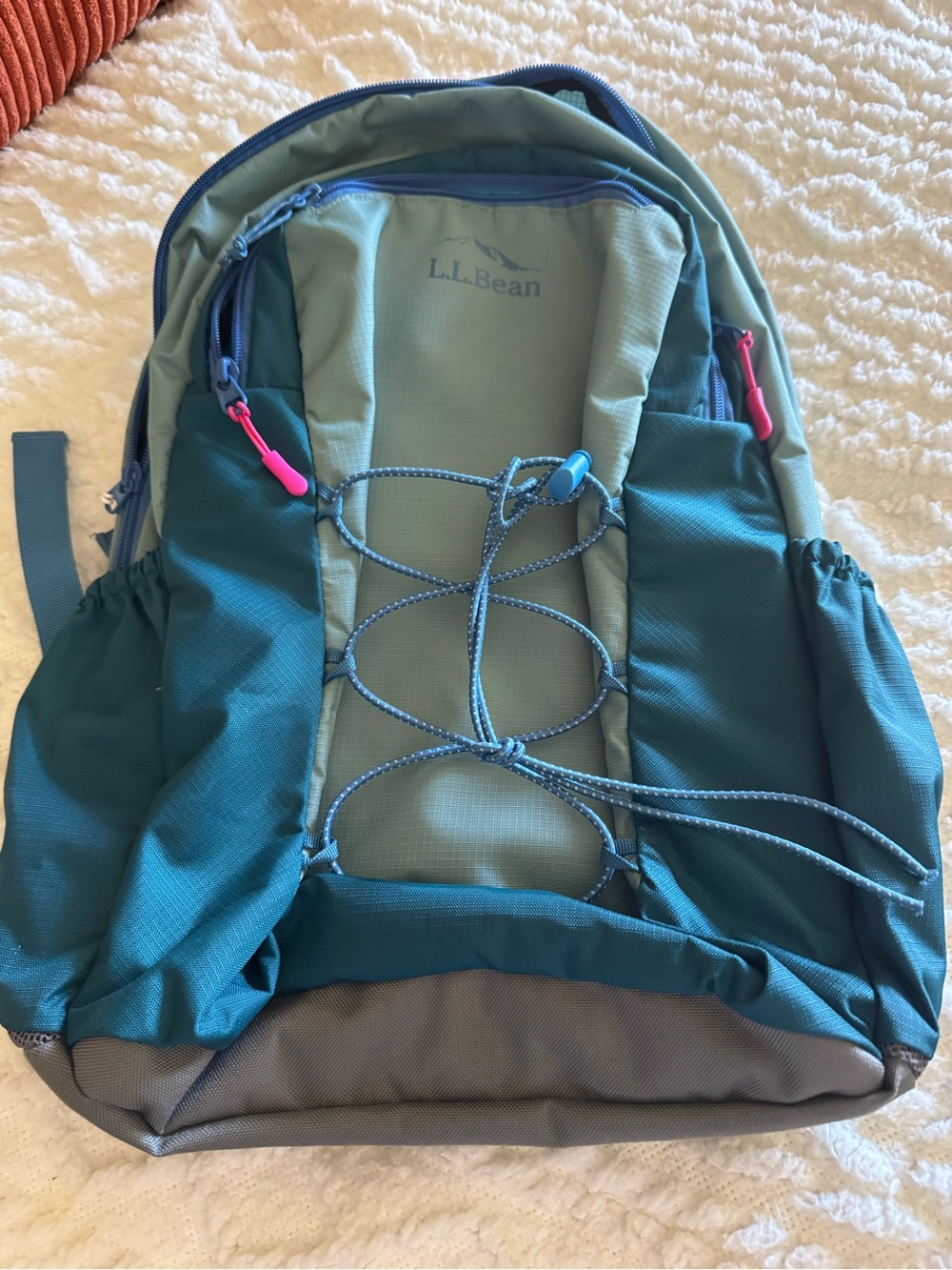 L. LL Bean unisex comfort carry laptop pack bag 30 liters